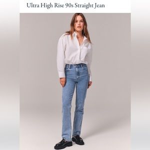 Ultra High Rise Abercrombie 90s Straight Jeans Size 32s